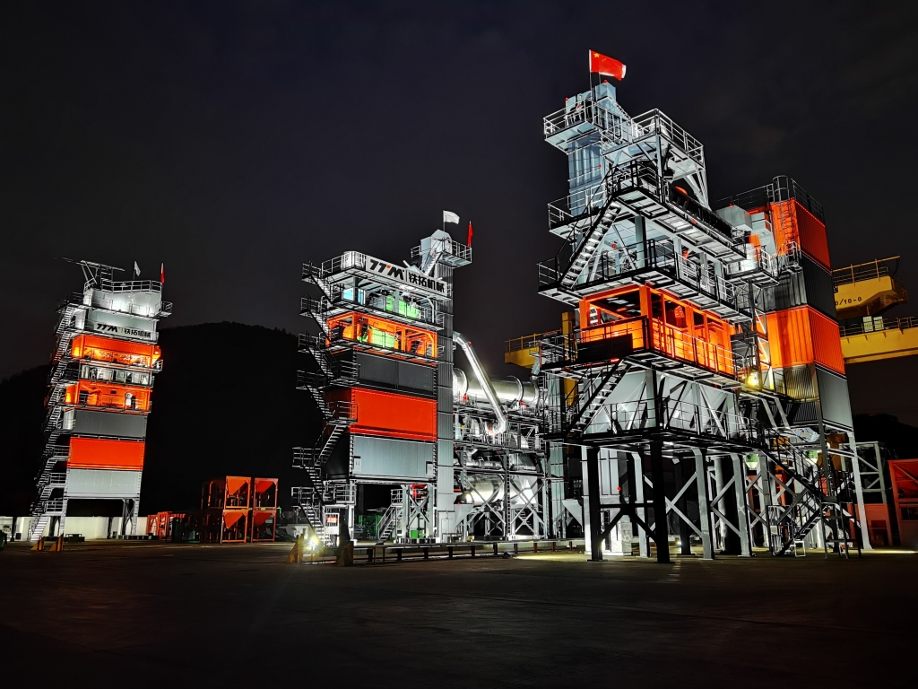 bauma CHINA 2020前夕，铁拓机械泉州设备展区喜迎首批嘉宾莅临